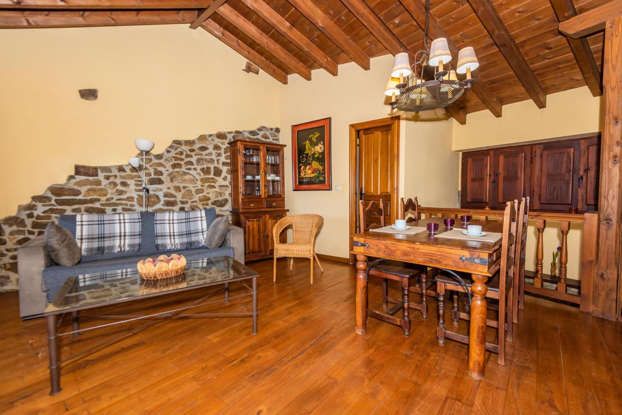 Гостевой дом Casa De Ligueria Rozapanera Экстерьер фото